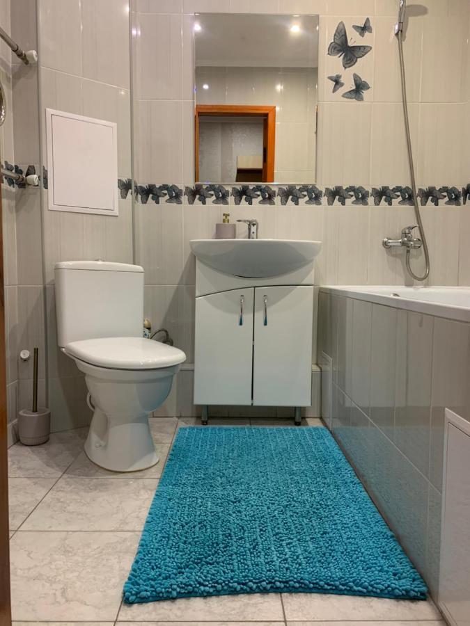 Апартаменты Возле Днепра Cherkasy Ngoại thất bức ảnh