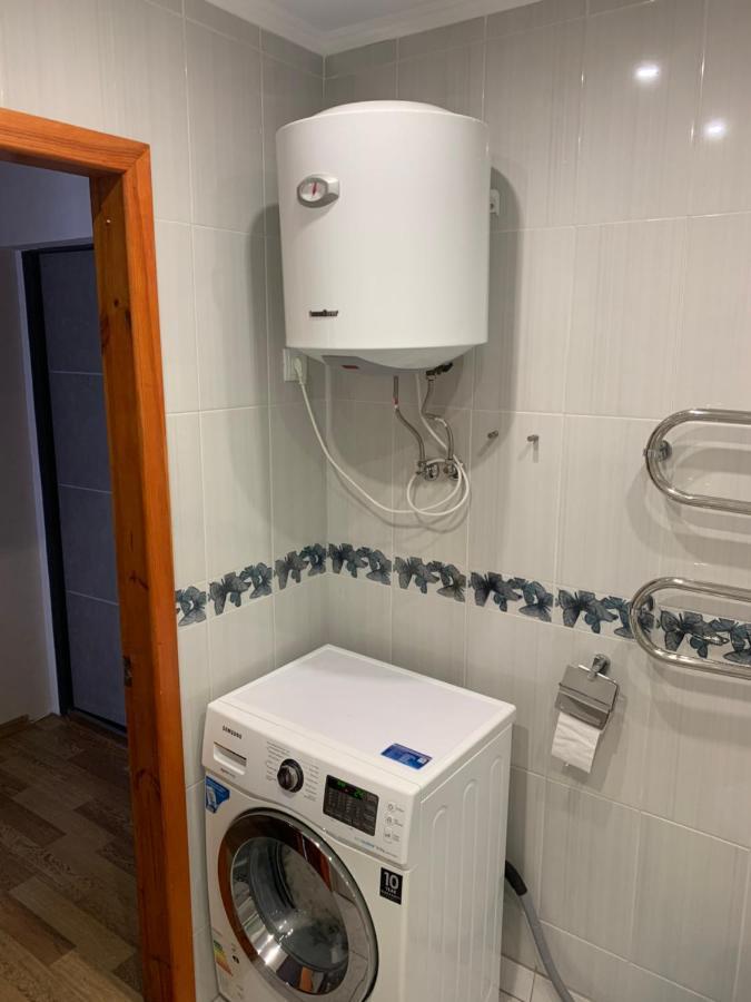 Апартаменты Возле Днепра Cherkasy Ngoại thất bức ảnh