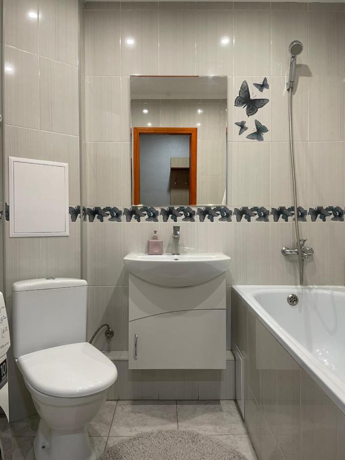 Апартаменты Возле Днепра Cherkasy Ngoại thất bức ảnh