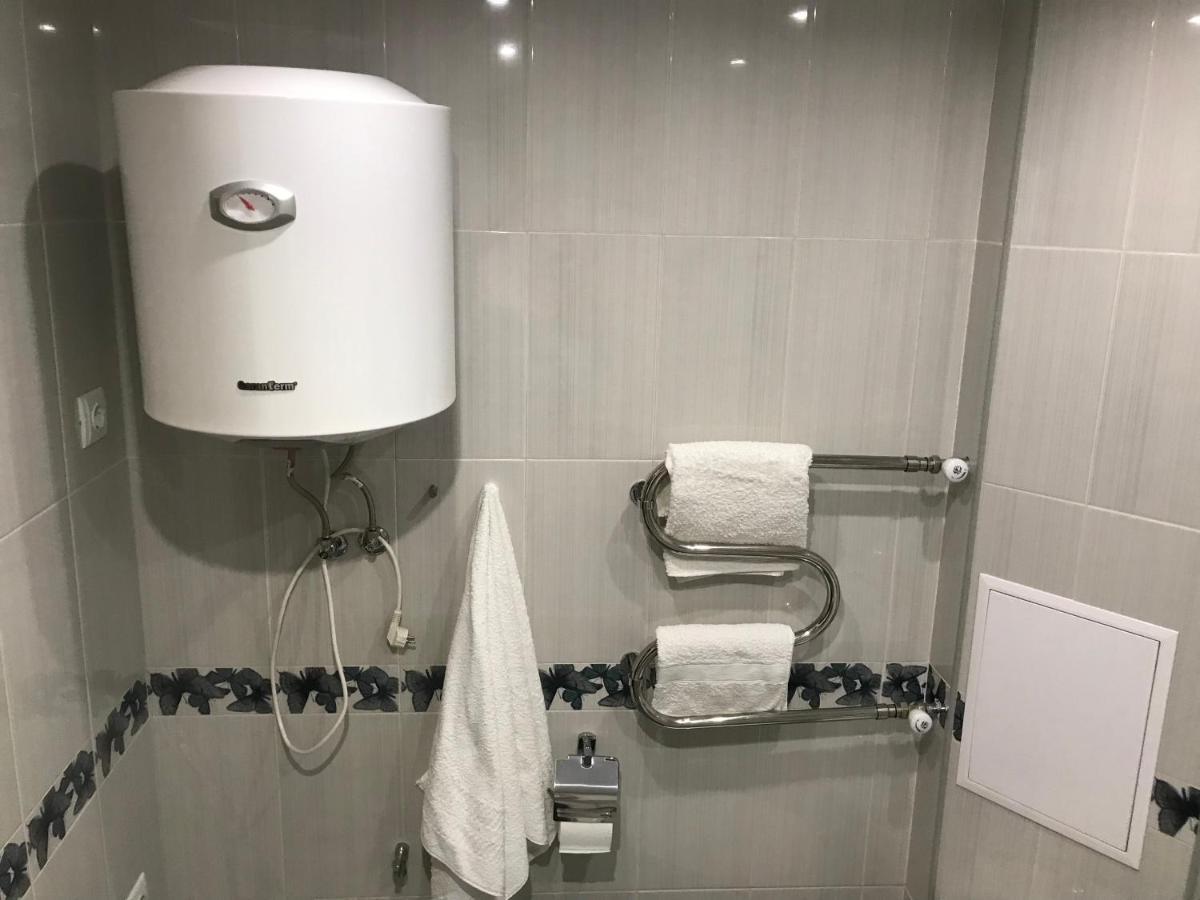 Апартаменты Возле Днепра Cherkasy Ngoại thất bức ảnh